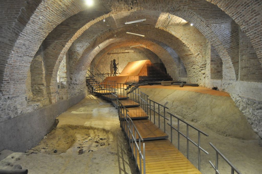 2009_10_13_croatia_zagreb_museum_city_zagreb_19.jpg (large)