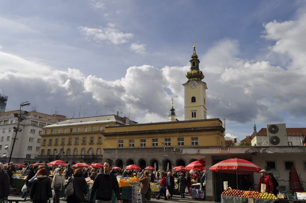 2009_10_13_croatia_zagreb_oldest_pharmacy_613.jpg (large)