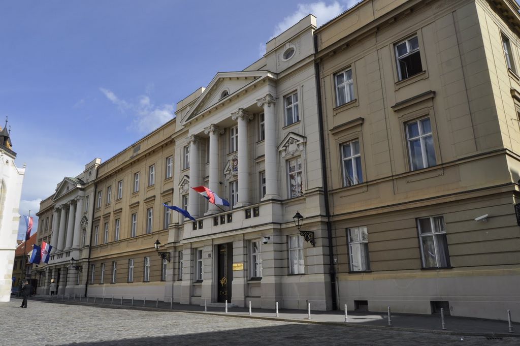 2009_10_13_croatia_zagreb_sabor_parliment.jpg (large)