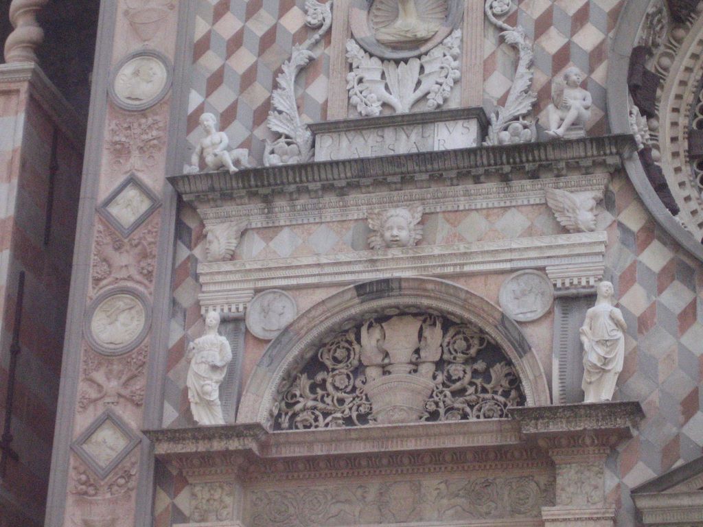 20060725_bergamo_capella_colleoni_10.jpg (large)