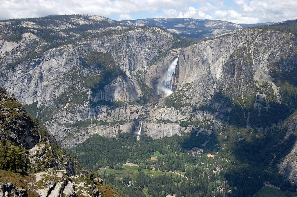 2008_06_04_ca_yosemite_glacier_point_yosemite_falls_load.jpg (large)