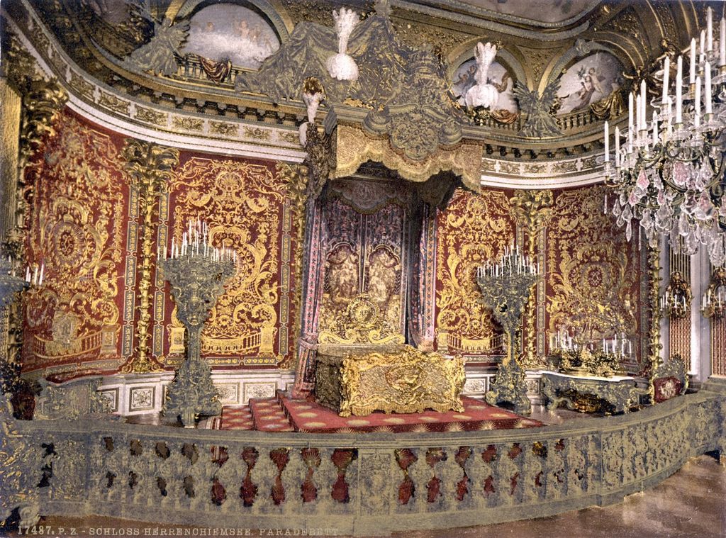 us_library_of_congress___from_pring__herrenchiemsee_castle___royal_bedroom.jpg (large)